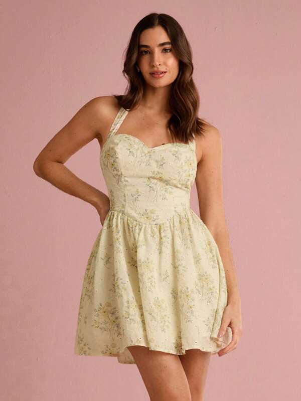 Enchnt Summer Romantic Women's Butter Yellow Floral Print&Embroidery Halter Backless Cute Princess Mini Dress,Sweet&Elegant For Vacation&Date&Holiday&Birthday&Party&Graduation&Wedding Guest&Beach,Prom Dress,Summer Dresses For Women,Sun Dresses For Women,Summer Clothes,Summer Outfits For Women,Vestidos Elegantes Para Fiesta,Vestidos Elegantes De Mujer
