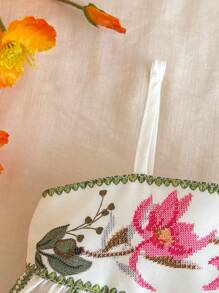 Travachic KIDS Vestido de Verão para Bebê Menina com Estampa Floral, Bainha com Babados e Manga Curta, para Férias - Branco - Visão 5