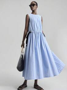 Ontre 2025新款秋冬女式长裙，藏蓝色A字廓形，无袖圆领，休闲时尚百搭，修身显瘦，适合商务、通勤、日常穿着，以及万圣节、圣诞节、情人节、婚礼、感恩节等节日场合。 - 藍色 - 查看 4