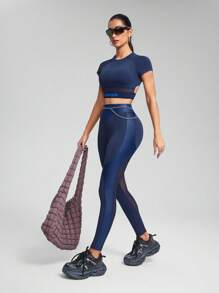 Innovista Woman Color Block Contrast Stitching Shiny Foil Glossy Metallic Activewear Sports Sets Sophisticated Two Tone Letter Tape Design Workout Clothes Athletic Outfits Training Breathable Active Crop Top T-Shirt With Booty Lifting Leggings Phone Bottom Two Pieces Daily Yoga Cycle Biker HIIT Office To Court Brunch To Gym Two Pieces Multi Function Athleisure All Day