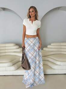 Roylia Women Elegant Fitted Short Sleeve Ribbed Crop Top Tee, Summer All White - White - View 3