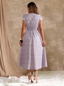 Flirla 大码女式V领短袖褶饰A字中长碎花连衣裙 - 淡紫色 - 查看 2