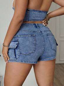 SHEIN EZwear Plus Size Women Casual Vacation Edgy Street Style Mid-Blue Stretch Denim Shorts - Medium Wash - View 3