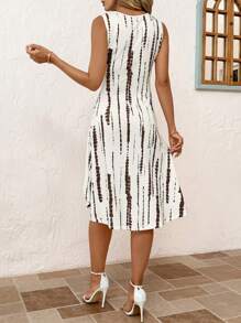 SHEIN Clasi Vestido negro elegante de oficina de verano, cómodo, con cuello redondo, sin mangas, fruncido en la cintura y midi entallado para mujer - Marrón Mocha - Ver 2