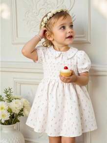 SHEIN 2025 Toddler Girl Ditsy Floral Sweet Puff Sleeve Smock Dress With Flared Hem Baby Girl Smocked Dress Smocked Dress Baby Smocked Baby Girl Dress Elegant Baby Flower Dress Smocked Dress Toddler, Baby Girl Floral Dress, Baby Girl Summer Dress, Baby Girl White Dress, Baby Tea Party Dress - White - View 1