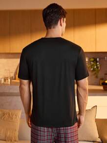 Manfinity Underwear&Sleepwear Basics Men's Black Knitted Fabric Short Sleeve Round Neck T-Shirt With Funny 'I Need Beer' Graphic Print, Ideal Regular Fit Casual Loungewear