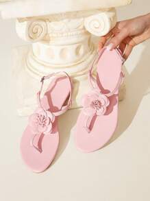 CUCCOO CHICEST Women's Flower Decor Round Toe 1cm Block Heel Slip-On Comfortable Flat Sandals