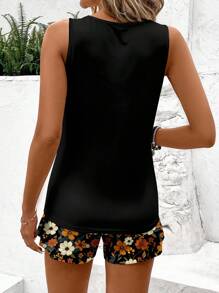 SHEIN LUNE 2pcs/Set Women Floral Colorblock Sleeveless Round Neck Tank Top And Short Sleeve, Suitable For Summer