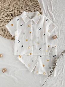 SHEIN Vintaside Kids 男童满身印花纹理短袖衬衫和短裤套装，夏季 - 彩色 - 查看 1