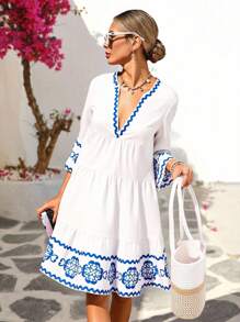 Vivid Eden Women's Graphic Print Cutout Neck Casual Vacation Long Sleeve Mini Dress, Vacation Dress, Embroidered Dress, Blue And White Dress, White Boho Dress,Vacation Style Beach Print Loose Fit Dress,Blue & White Floral Print Midi Shift Dress,Vacation,Vacation Style,