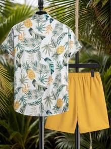 Manfinity KASUA Men's Tropical Print Vacation Casual Shirt And Shorts Beach Outfit