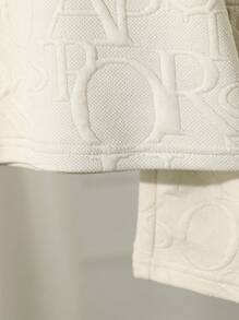 Set de 2 piezas de polo de malla jacquard de verano y pantalones cortos para niños pequeños, patrón de letras múltiples de jacquard de punto, camisa polo de manga corta con botones frontales, pantalones cortos deportivos casuales, adecuado para uso diario casual, vacaciones, salidas festivas