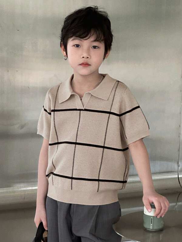 Dazy Kids Tween Boy Casual Plaid Pattern V-Neck Short Sleeve Knit Top