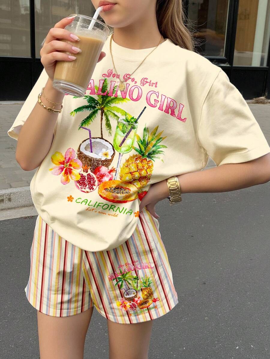 SHEIN 青春期女孩清凉夏日，热带水果花卉椰子柠檬茶印花，青春期女孩休闲简约短袖上衣和短裤两件套，适合夏季 - 彩色 - 查看 1