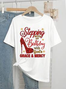 Áo thun cổ tròn dành cho nữ có in họa tiết kim tuyến "Đi vào ngày sinh nhật của tôi với ân sủng và lòng thương xót của Chúa" - trắng - Xem 3