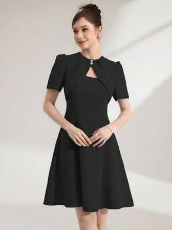 Poshira Elegantes Damen Minikleid mit kurzen Ärmeln und Taillengurt in Unifarbe