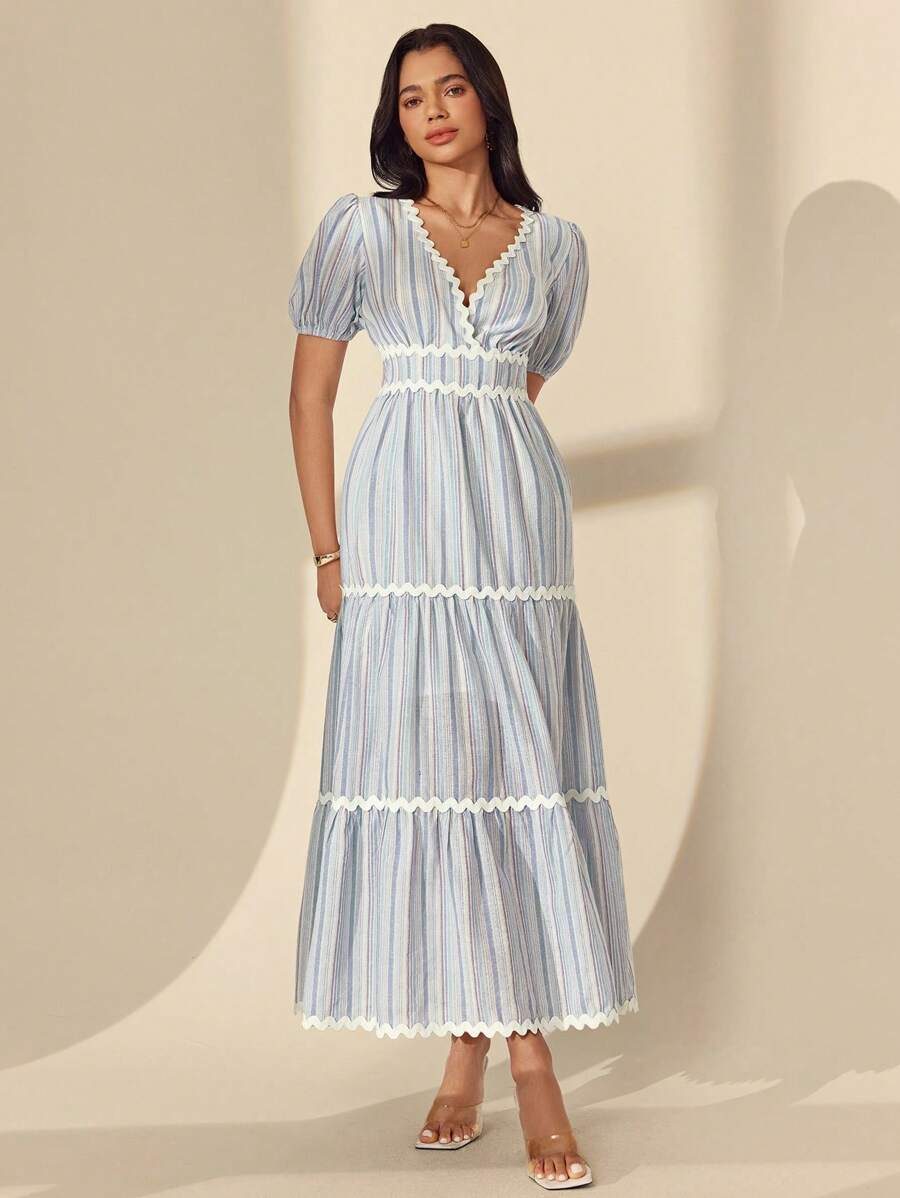 Almamuse Robe élégante femme à encolure cache-cœur, manches bouffantes, blocs de couleurs, avec ceinture à nouer, style vacances d'été