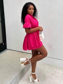 Alexandranx 新款休闲度假春夏小圆领荷叶边袖五分袖不对称下摆双层下摆A字裙迷你裙白色波浪条纹女式迷你连衣裙-A - 玫紅色 - 查看 5