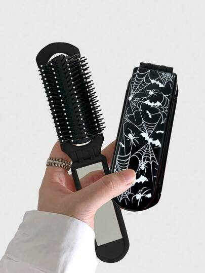 Grunge Punk فرشاة شعر قابلة للطي مع مرآة بطبعة شبكة العنكبوت والخفافيش، إكسسوار محمول للعودة إلى المدرسة (توزيع النمط عشوائي)، هالوين