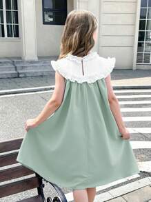 SHEIN Tween-Mädchen Ärmelloses Lässig Kleid in A-Linie mit Farbblock-Muster und Rüschenbesatz