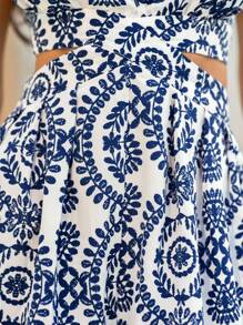 SHEIN SXY Mono estilo boho con estampado floral y espalda descubierta, para verano - Azul y blanco - Ver 5