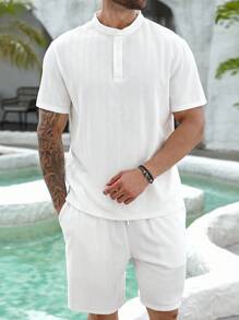ResortEase 2pcs Men's Plus Size Casual Short Sleeve T-Shirt And Shorts Set