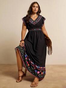 SHEIN LUNE 大码女式花卉印花V领短袖休闲连衣裙夏季