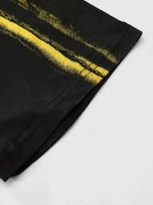 PAVTROS Manfinity Streetrush 男士两件套圆领短袖T恤和短裤套装，男士抽绳松紧腰印花纯色短裤，日常时尚印花十字条纹渐变撞色印花图案，黑色短袖T恤和短裤套装，简约条纹图形印花T恤套装，时尚T恤和短裤套装，适合所有季节的日常休闲装，休闲通勤装，通勤日常休闲装，男友礼物。 - 黑色 - 查看 4