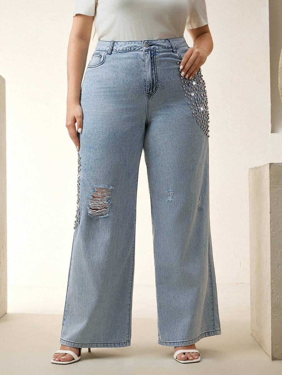 Plus Size Women Vintage Rhinestone Studded Straight Leg Jeans, Casual And Elegant