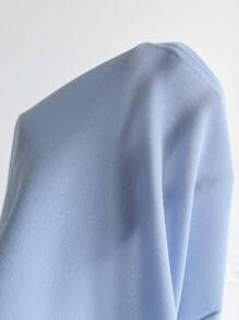 SHEIN 青少年女孩休闲优雅手工3D花卉装饰圆领短袖合身针织上衣 - 淺藍色 - 查看 6