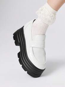 ROMWE Goth Mocasines beige para mujer, tipo Mary Jane, de piel, zapatos pequeños, zapatos de uniforme escolar japonés, zapatos de trabajo formales, con plataforma gruesa y tacón de cuña - Beis - Ver 4