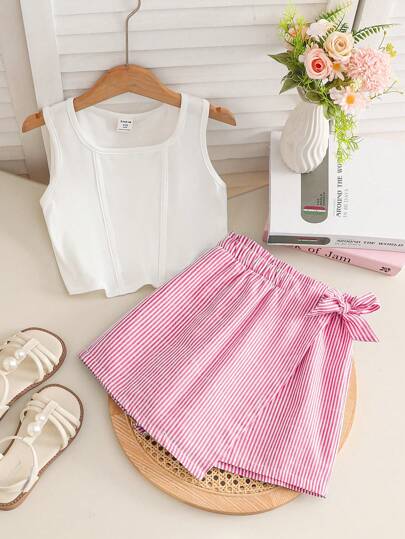青少年女孩休闲度假 U 领褶皱和裹身下摆纯色针织弹力无袖背心和条纹裹身短裤套装
