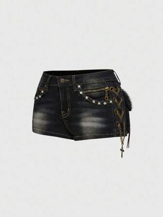 J-Fashion Shorts vaqueros de talle bajo con decoración de cadena en cruz y elemento peludo para mujer, estilo Harajuku Gyaru Y2K