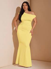 SHEIN BAE Váy đuôi cá maxi bất đối xứng cỡ lớn cho nữ, trang phục thanh lịch khi đi chơi, đi câu lạc bộ, đi Halloween, ngày lễ tình nhân, tiệc tùng, đêm hẹn hò, phù dâu, trang phục dạ hội, xuân/hè - Màu vàng - Xem 4