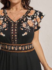 Comfylo 加大码女式花卉印花休闲节日荷叶边袖连衣裙海滩装女士婚礼宾客连衣裙 - 彩色 - 查看 6