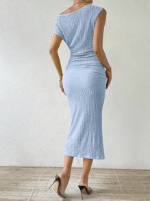 Rafferiza 女式斜肩荷叶边长裙女装 - 淺藍色 - 查看 2