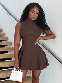 Alexandranx 1pc Women's Solid Brown Sleeveless Simple Elegant Flare Dress, Princess Style Round Neck Casual Slip Dress, Suitable For Office, Business, Commuting, Autumn/Winter - Brown - View 2