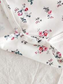 SHEIN Vintaside Kids 2pcs Baby Girls Ditsy Floral Bodysuit Suits, Fashionable Cute Countryside Style Bodysuit, Spring/Summer