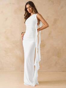 SHEIN BAE 女士优雅不对称露肩褶皱露背网纱长款连衣裙，荷叶边下摆，适合海滩、度假、春夏季节、情人节等场合，是情人节女士穿搭的理想之选。 - 白色 - 查看 6