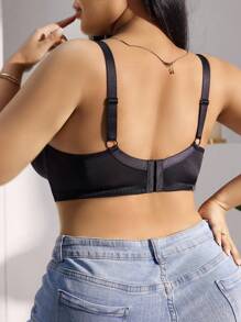SHEIN 1pc No Wire No Pad Underwire Support Push-Up Plus Size Lace Splicing Bra - Black - View 2
