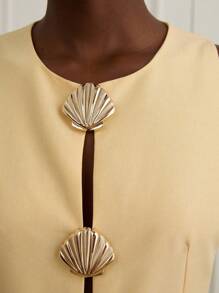 Chiquease Metal Shell Button Decor Women's Slim Fit Hollow Design Round Neck Tank Top, Elegant Look - Yellow - View 7