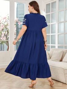 Lacomfia Damen Große Größen Plissee V-Ausschnitt Kurzarm locker sitzende große Größen Kleid mit floraler Stickerei und gerüschtem Saum, bequem für den Alltag, arabisches Maxikleid