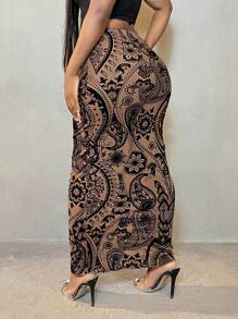 SHEIN SXY Plus Size Women's Spring & Summer Elegant Sexy Daily Basic Khaki Mesh Flocked Paisley Pattern Skirt,Suitable For Western Wear,Cruise Attire,Music Festival,Concert,Carnival Party,BOHO,Bohemian Paisley Printed Women Curve Paisley Maxi Skirt Printed Maxi Skirt Curve Maxi Skirt - Khaki - View 1