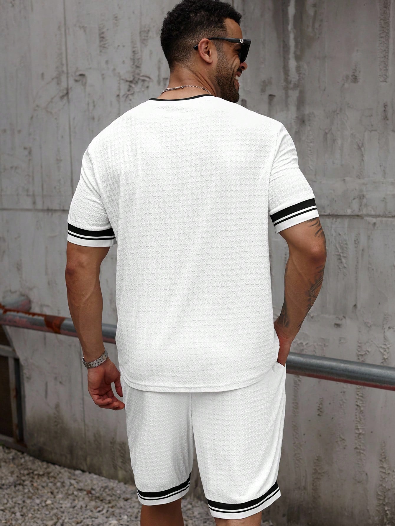 Manfinity Homme بدلة أنيقة للرجال كبار الحجم للصيف...