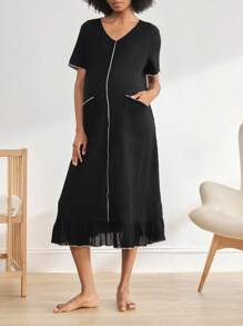 BloomMama 孕妇夏季休闲撞色边宽松短袖连衣裙睡袍 - 白色 - 查看 3