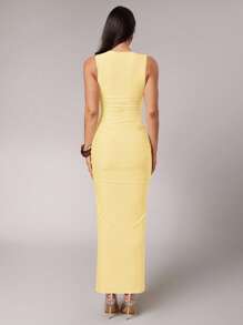 Silquee 女士纯色天鹅领褶皱修身优雅连衣裙，适合情人节派对 - 黃色 - 查看 2
