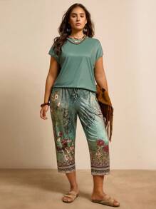 SHEIN LUNE Plus Size Back To School Outfits Women Vintage Batwing Bluzka i spodnie z kwiatowym nadrukiem na powrót do domu Ubrania na jesień Biznesowe, codzienne ubrania w stylu vintage Ubrania dla kobiet o kobiecych kształtach Jesienne ubrania dla kobiet Styl Old Money Women 2-częściowy zestaw - Wielokolorowe - Zobacz 5