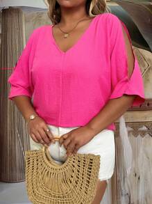 EMERY ROSE Plus Size Women V-Neck Open Shoulder Short Sleeve Asymmetrical Hem Hollow Back V-Neck Casual Blouse