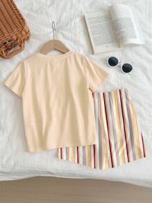 SHEIN 可爱的水豚图案，甜美的农舍风格，美拉德配色，少女休闲简约短袖短裤两件套，适合夏季，时尚少女，舒适易穿，夏季假期，度假风水豚衬衫，可爱夏季T恤，格兰诺拉女孩服装，可爱水豚服装 - 彩色 - 查看 3