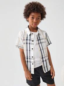 SHEIN Camisa Casual De Manga Curta Xadrez Tecido Plano Com Corte Solto Para Meninos Pré-adolescentes